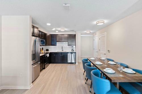 Apartamento 4012 Breakview Drive 210