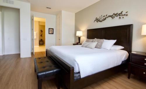 Apartamento Lake View Delight Condo