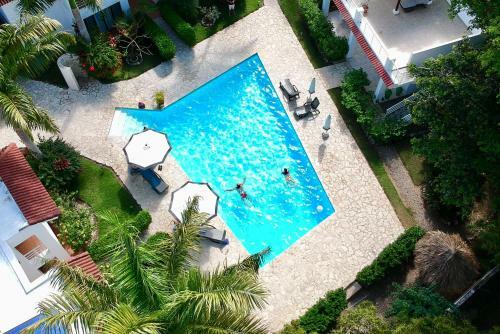 Coral Blanco Hotel