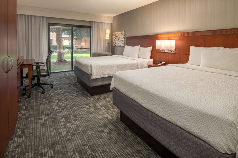 Hotel Courtyard Seattle Bellevue Redmond