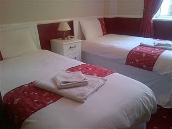 Hostal Mill Dam Guest House