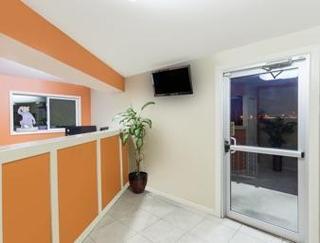 Motel Travelodge Seymour
