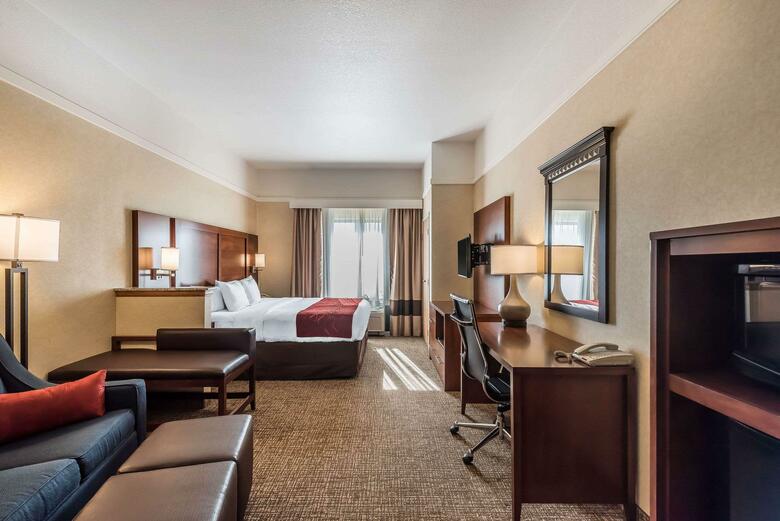 Hotel Comfort Suites Longmont Firestone