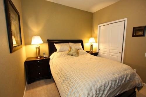 It227 - Windsor Hills Resort - 6 Bed 4 Baths Villa