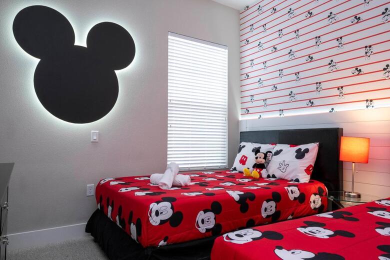 5 Min From Disney Amazing Villa Bbq Pool