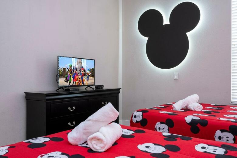 5 Min From Disney Amazing Villa Bbq Pool
