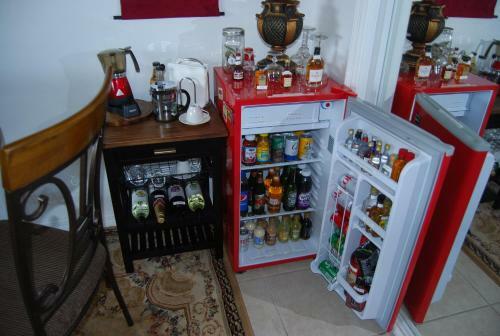Bed, Bath & Breakfast Vacation Apartment