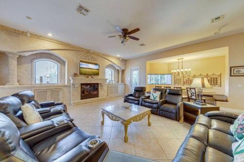 Villa 467 - Luxurious, Huge Home Less Than 3 Miles From Disney