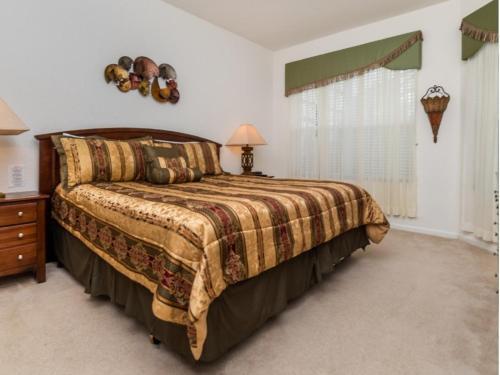Comfortable 5 Bedroom Holiday Villa With Private Pool