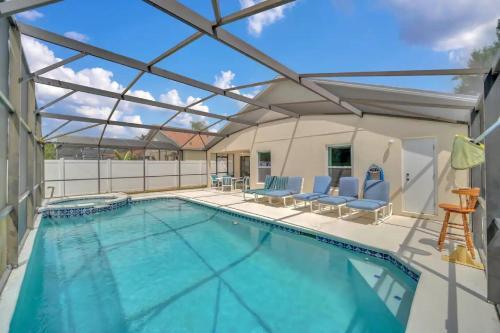 Modern, Spacious, Pool House With Game Room Near Disney World!