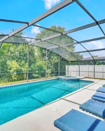 Modern, Spacious, Pool House With Game Room Near Disney World!