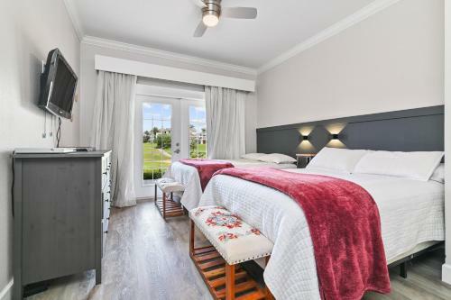 7673 - Beautiful 3 Bedroom Apartment