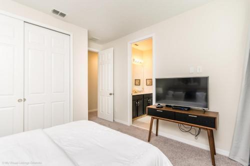 Solara Resort - 9 Bed 6 Baths Villa 2