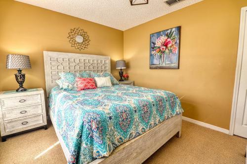 Clear Creek Vacation Home