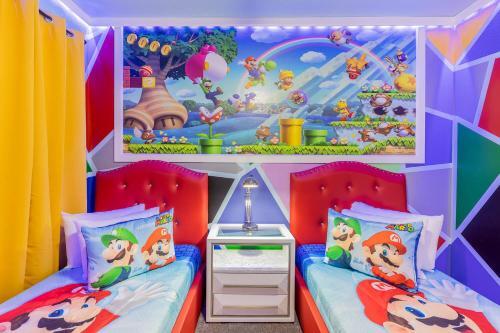 Thematic House W Private Pool Spa Game Room