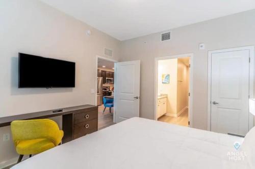 Apartment At Vista Cay Resort