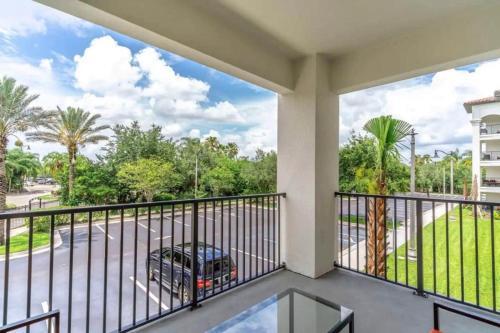 Apartment At Vista Cay Resort