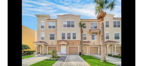The Epic New York Vista Cay Orlando
