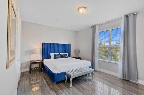 Apartamento 4816 Cayview Avenue 303