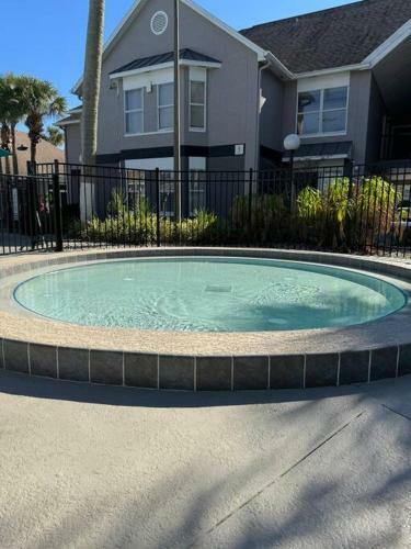 Beautiful Apartment In Disney!
