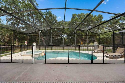 Super Big- Sleeps 30 W Pool & Game Room