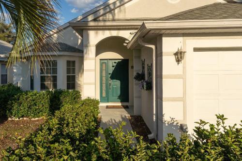 Well Illuminated And Spacious 3 Br Wh15920