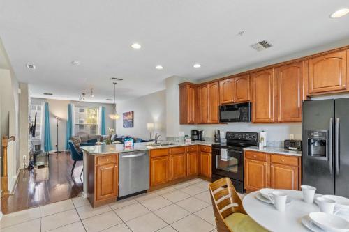 8000 Cool Breeze Drive 108