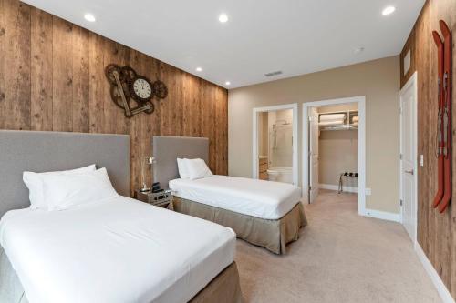 Magic Village 4 Suites W Jacuzzi 3131