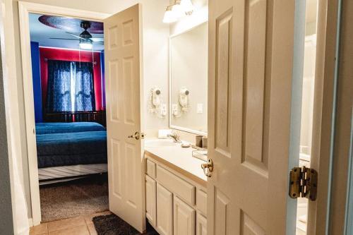 Disney Haven: Enchanted Retreat
