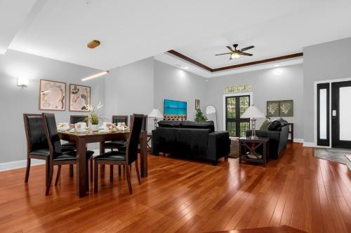 8525 - 4br Disney World Vacation Townhome
