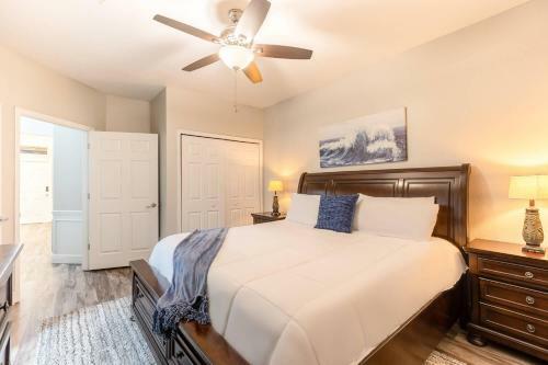 3br Townhouse W Perfect Location