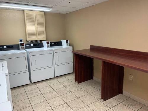 Apartamento Perfect Place Suite Apt 2 Queen Beds Free Parking