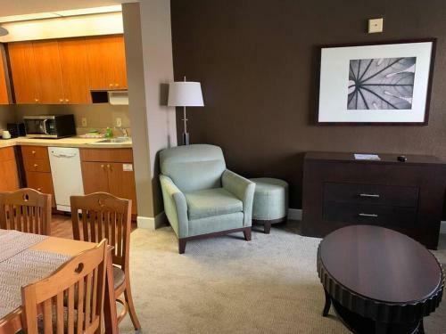 Apartamento Perfect Place Suite Apt 2 Queen Beds Free Parking