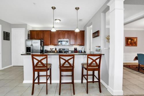 Vista Cay 3 Bed 2 Bt 202