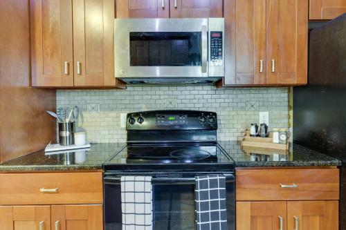 Pet-friendly Orlando Home 11 Mi To Disney World!