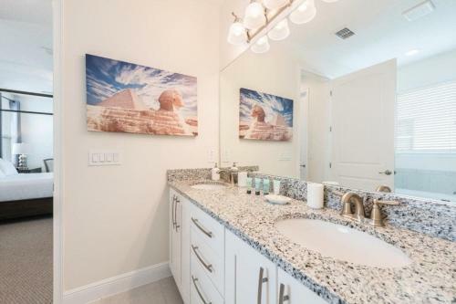 Villa 8 Bedroom Encore Home With Private Pool