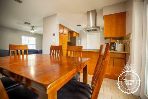 Charming And Cozy Home In Altamonte Springs