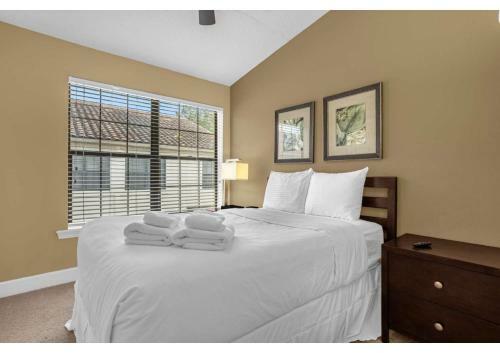 Luxury Townhome - 5 Minutes From Disney