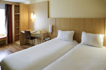 Hotel Ibis Orly Aeroport