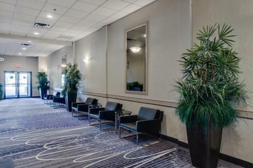 Heritage Inn Hotel & Convention Centre - High River