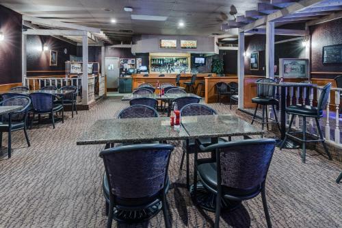 Heritage Inn Hotel & Convention Centre - High River