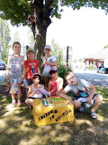 Camping De Bourbon-lancy