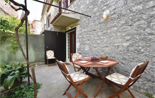 Holiday Home Malo More IV
