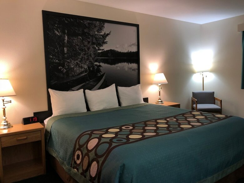Hotel Super 8 Moose Jaw