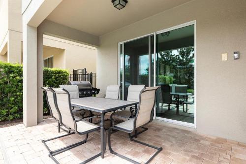 Ec454 - Illuminating Villa With Games Room At Encore