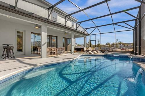 10 Bedroom- 9 Bathroom- Paradiso Grande 6080hs
