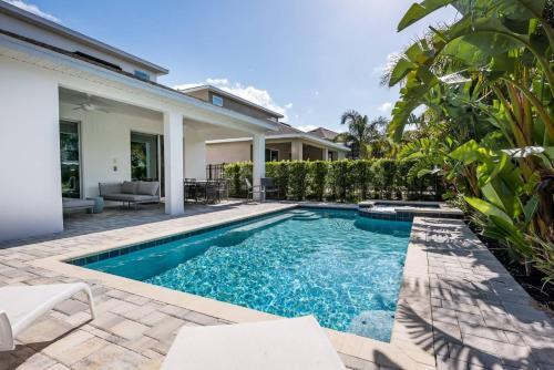 Ec410 - Inviting Villa With Games Room At Encore
