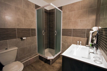 Hotel Le C�r�tan H�tel