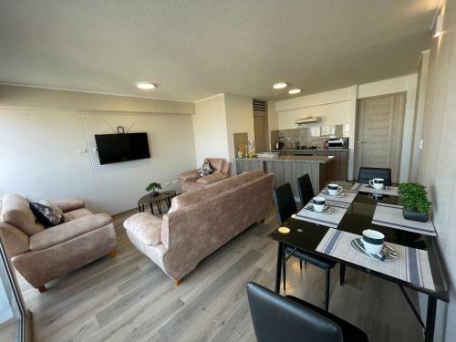 Acogedora Habitaci�n Con Vista Al Mar De Barranco