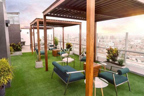 Acogedora Habitaci�n Con Vista Al Mar De Barranco